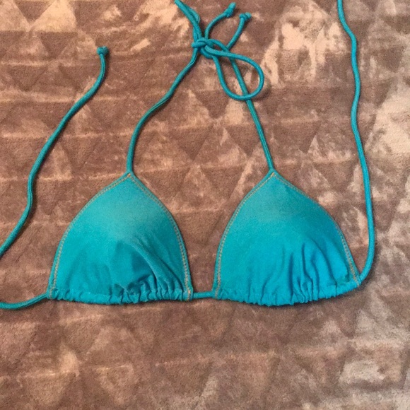 2 for 1 Bikini Tops - Picture 4 of 6